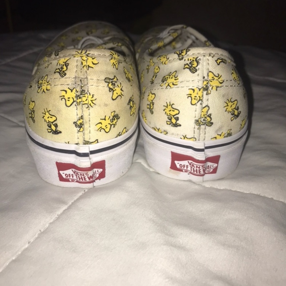 Peanuts vans